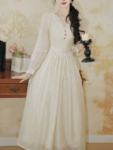 White V Neck Lace Long Sleeve Wedding Dress with Veil