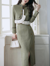 Load image into Gallery viewer, 2PS Green Ruffles Top And Slit Gold Distressed Buttons Skirt 1950s Suit