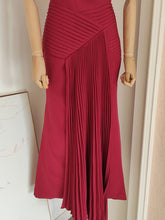 Load image into Gallery viewer, Burgundy Pleated Off-shoulder Maxi Dress