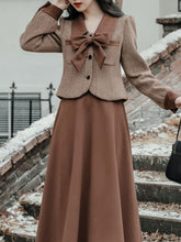 Load image into Gallery viewer, 2PS Brown Bow Tweed Coat With Swing Skirt 1950S Vintage Audrey Hepburn&#39;s Style Outfits