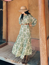 Load image into Gallery viewer, Women&#39;s Bohemian Green Print Boho Maxi Dress Outfit