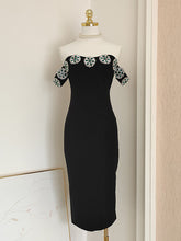 Load image into Gallery viewer, Black Bandeau Off The Shoulder Party Dress