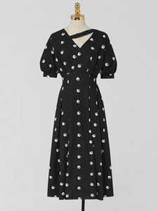 Black V Neck Balloon Sleeve Embroidered 1950S Vintage Dress