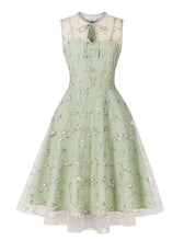 Load image into Gallery viewer, Green Leaves Embroidered 1950S Vintage Swing Dress