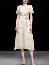 Load image into Gallery viewer, Pink Ruffles Collar Floral Frint Puff Sleeve 1950S Vintage Dress