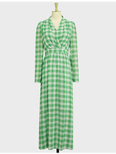 Load image into Gallery viewer, Vintage Green And White V Neck Maxi Dress